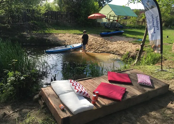 ラグジュアリーテント Kuckunniwi Tipidorf