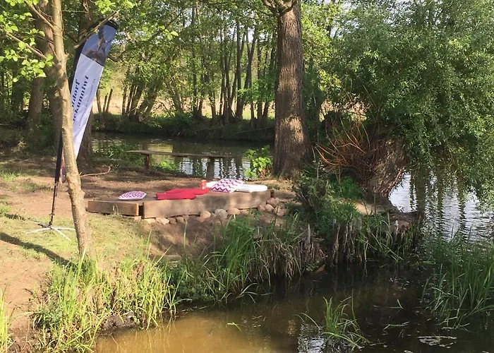 ラグジュアリーテント Kuckunniwi Tipidorf Tauche